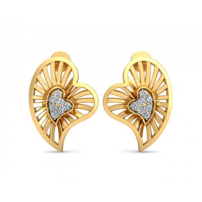 Urith Heart Earring in Gold with diamonds